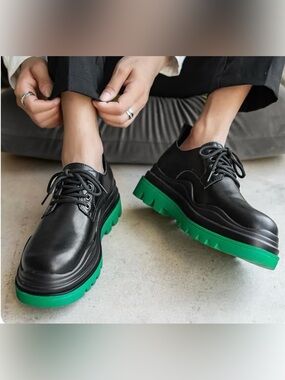 L'INTERVALLE Black Oxfords with Green Soles Made in Italy and Handmade